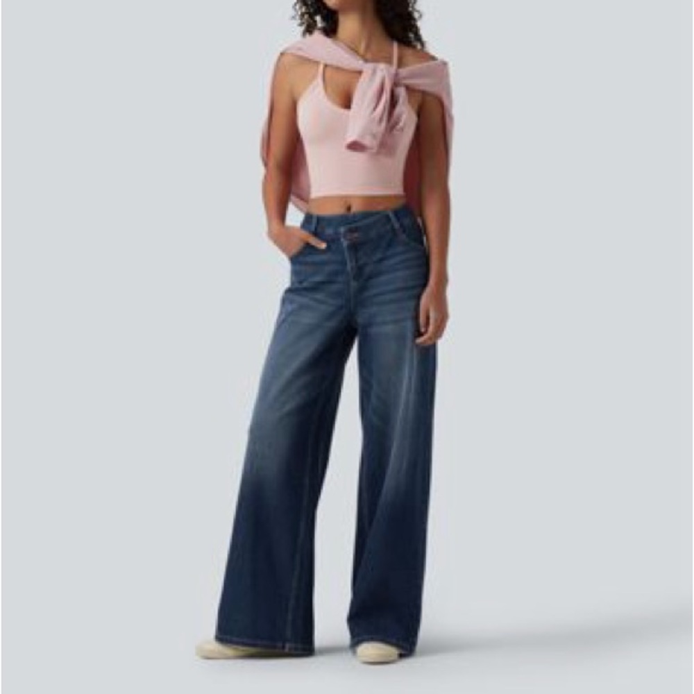 NWOT HalaraFlex Asymmetric mid-rise Jeans with pockets in Dark Blue Wash